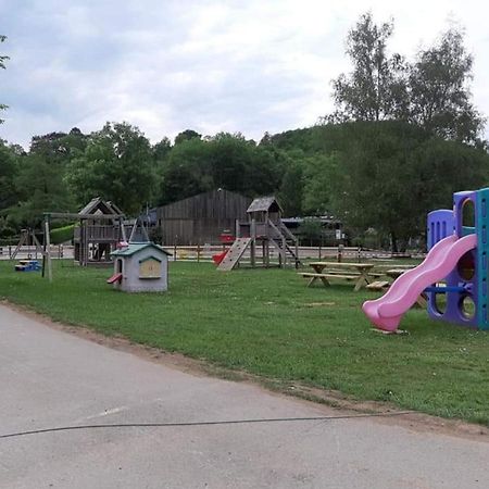 Olga Caravane Hotel Айвейл Екстериор снимка